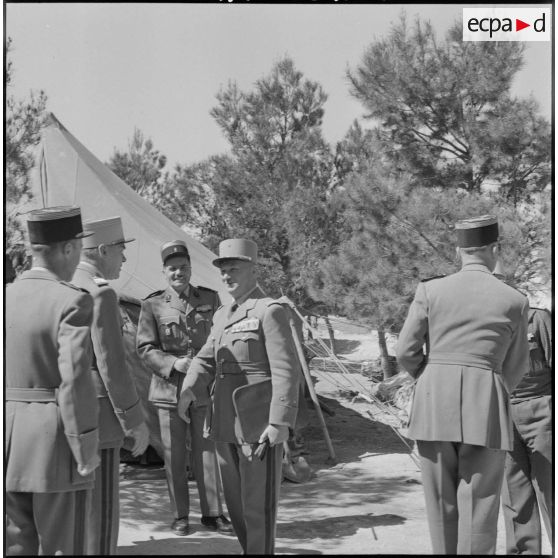 Arrivée du général Daillier.