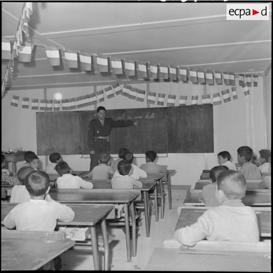 Un caporal de Forges-les-Eaux (Seine-Maritime) pendant son cours.