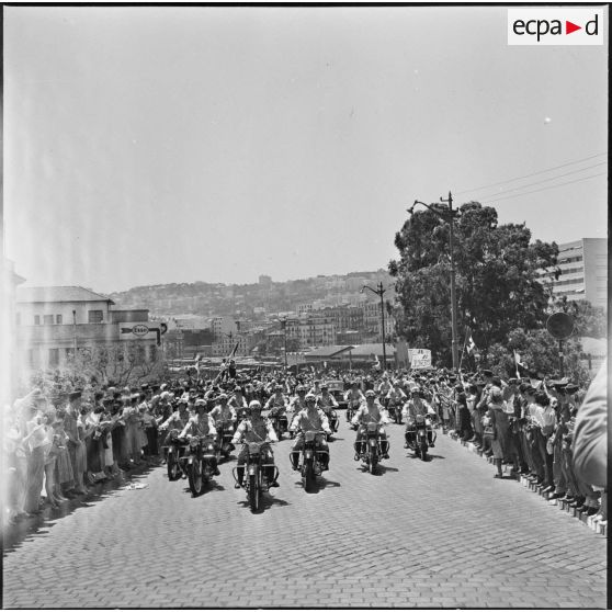 Région d'Alger. Visite du général de Gaulle.