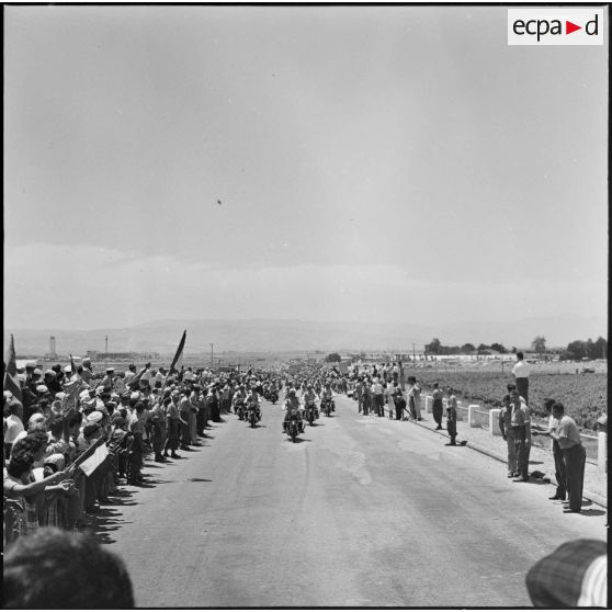 Région d'Alger. Visite du général de Gaulle.