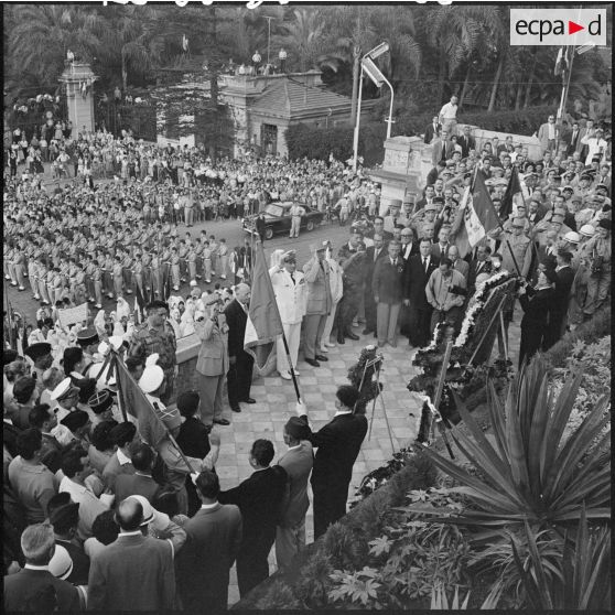 Alger. Cérémonie à la stèle de Bir Hakeim.
