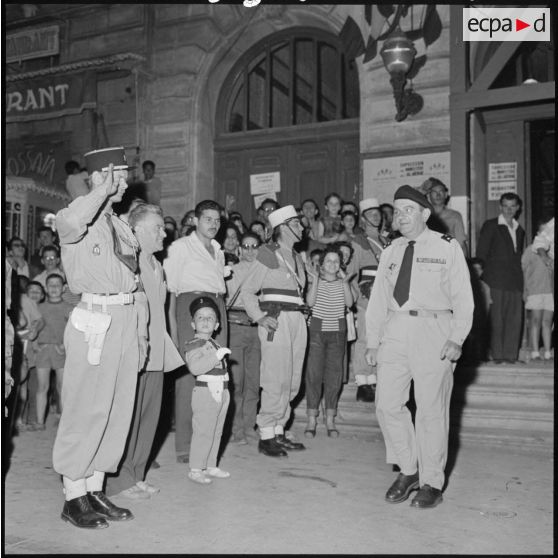 Constantine. Visite du général Gilles.