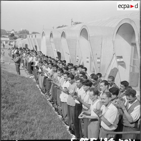 Libération de détenus au centre de triage de Ben Aknoun.