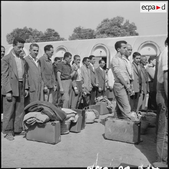 Libération de détenus au centre de triage de Ben Aknoun.