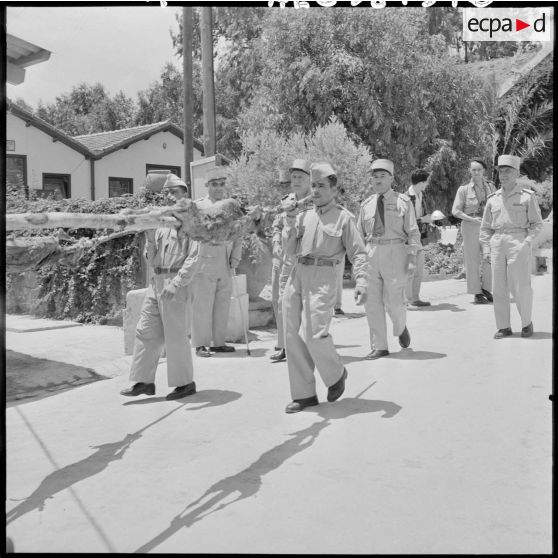 Fête de l'AÏd El-Kébir au centre de transit de la base d'Alger.