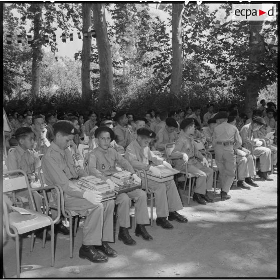 Cérémonie de remise des prix à l'Ecole Préparatoire Nord-Africaine (EPNA) de Kolea.