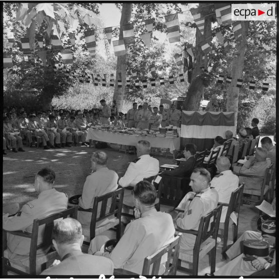 Ecole Préparatoire Nord-Africaine (EPNA) de Kolea. Discours du général Salan.
