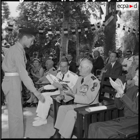 Cérémonie de remise des prix à l'Ecole Préparatoire Nord-Africaine (EPNA) de Kolea.