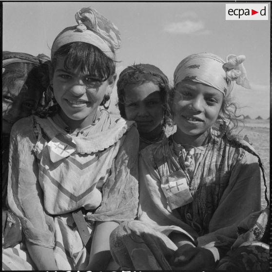 Bazer. Portraits d'enfants.