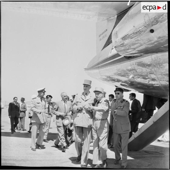 Arrivée du général de Gaulle à Telerghma.