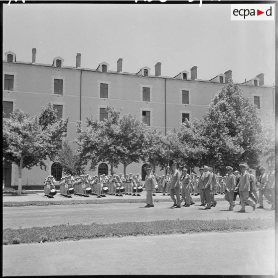 Le général de Gaulle à Sidi-bel-Abbès.