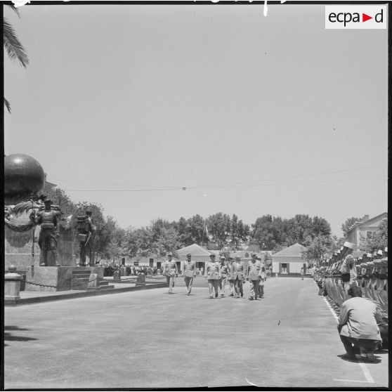 Sidi-Bel-Abbès. Cérémonie militaire.