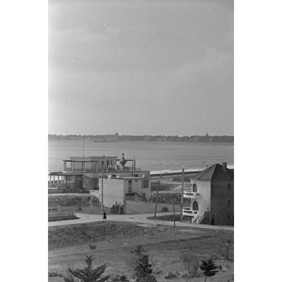 Panorama sur le littoral de Loire-Atlantique depuis une chambre réquisitionnée.