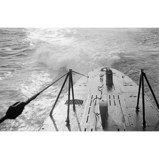 Retour au port de Saint-Nazaire du sous-marin U-553 commandé par le Kapitänleutnant Karl Thurmann.