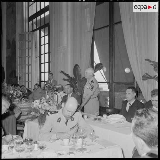 Palais Carnot d'Alger. Les discours des autorités.