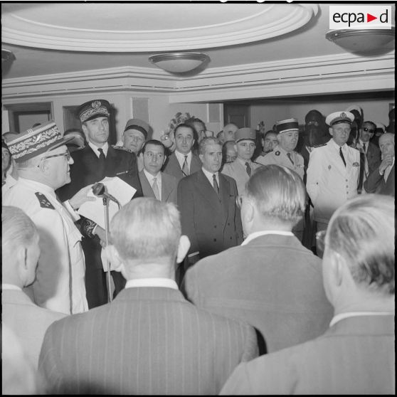 A bord du paquebot "Maréchal Joffre".