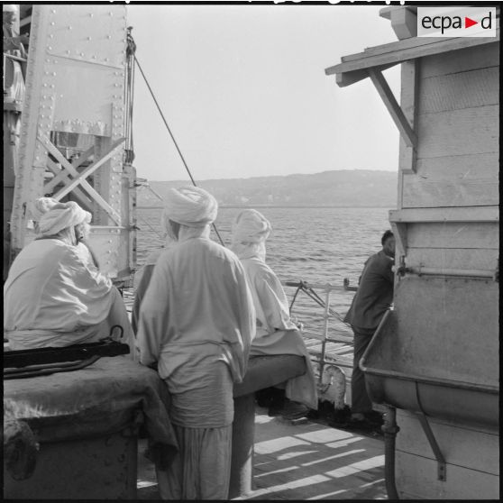 Anciens combattants à bord du paquebot "Maréchal Joffre".