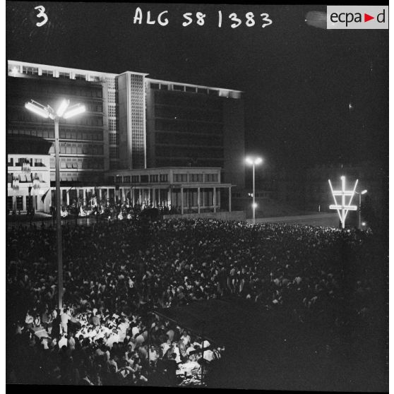 Soirée du 13 juillet à Alger.