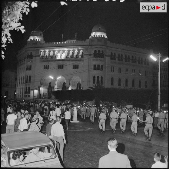 Soirée du 13 juillet à Alger.