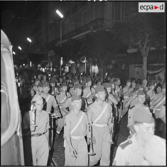 Soirée du 13 juillet à Alger.