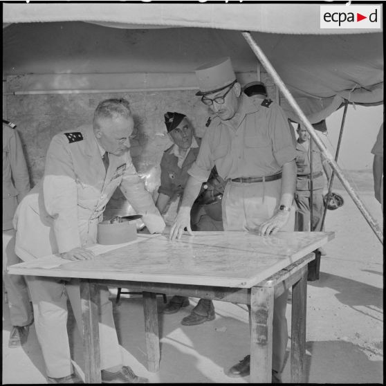 Briefing au poste de Souk el Khemis.