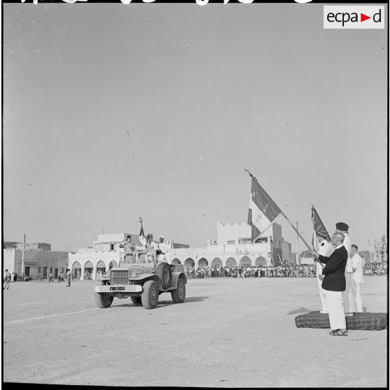 Cérémonie du 14 juillet à Colomb-Béchar.