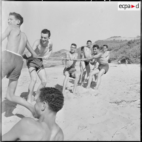 Plage militaire de Cherchell.