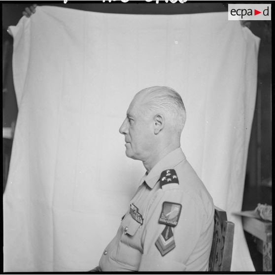 Portrait du général Salan.