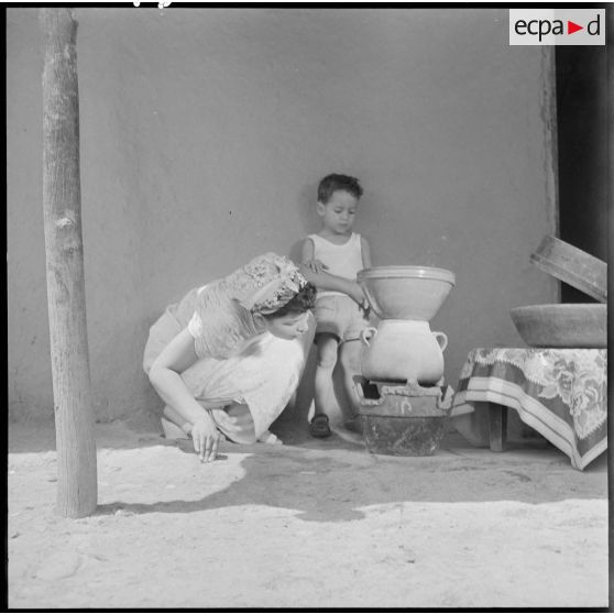 Algérie. Préparation du repas.