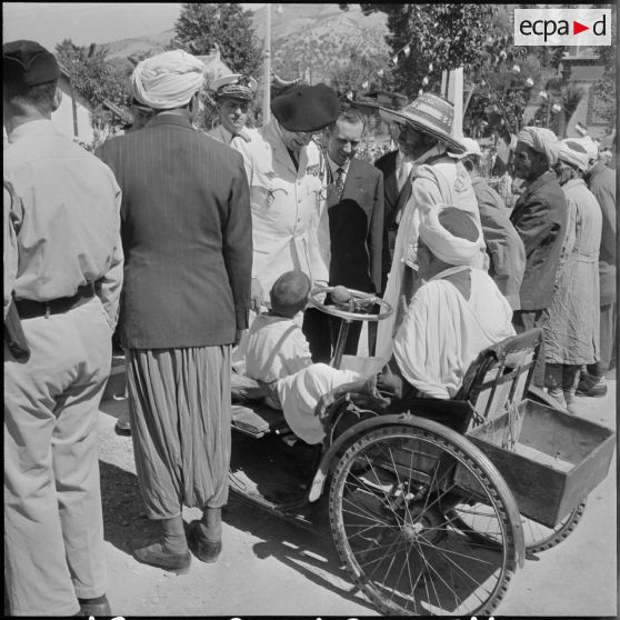 Palestro. Visite du général Faure.