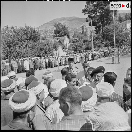 Palestro. Visite du général Faure.