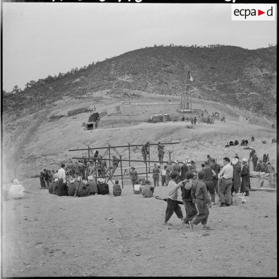 Tizi El Had. Construction d'une école.