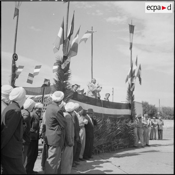 Morris. Campagne pour le référendum.