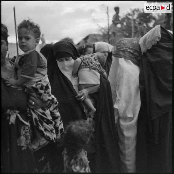 Réunion des femmes à Heliopolis.
