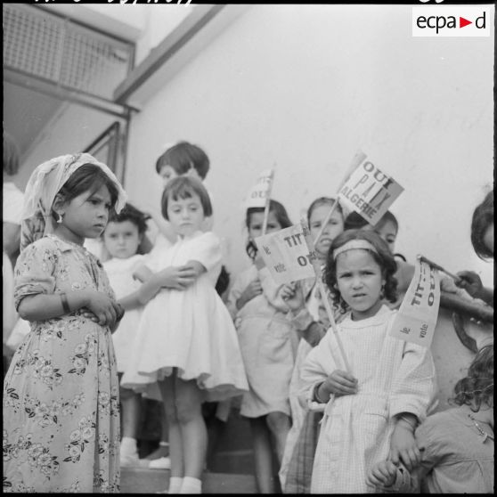 Loverdo. Les enfants.