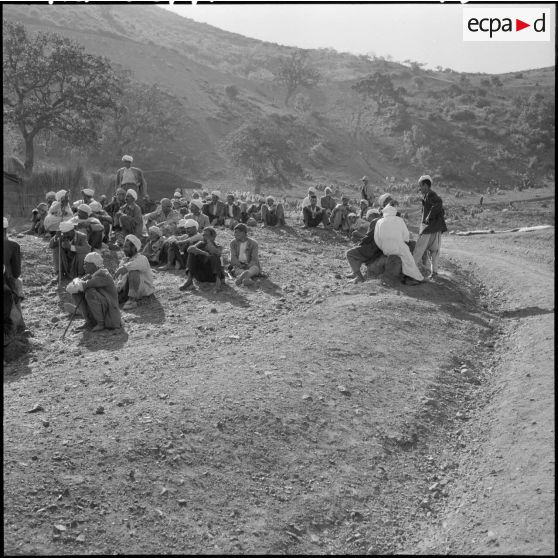 Sidi-Simiane. Le bureau de vote.