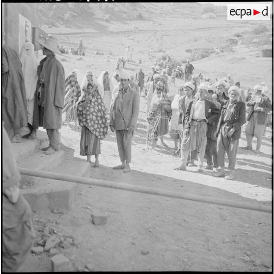 Sidi-Simiane. Le bureau de vote.