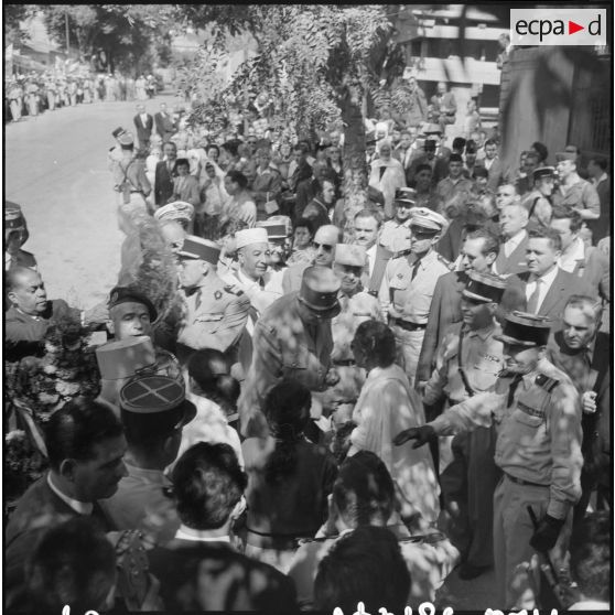 Visite du général de Gaulle dans l'Oranais.