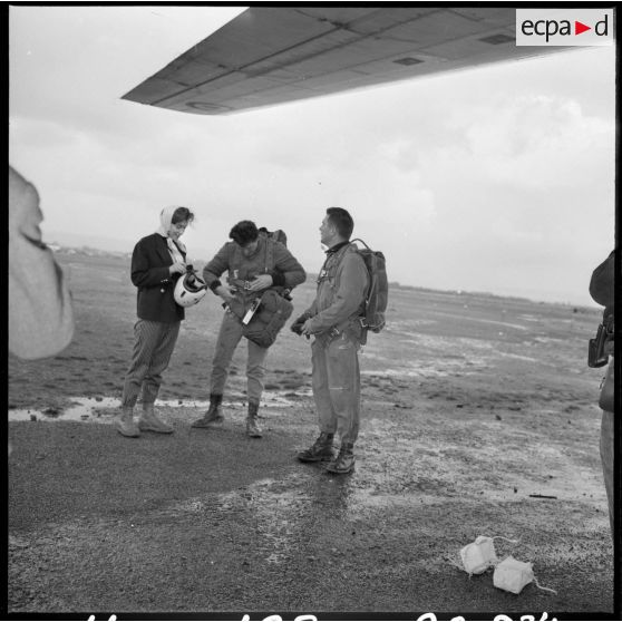 Entraînement de parachutistes.