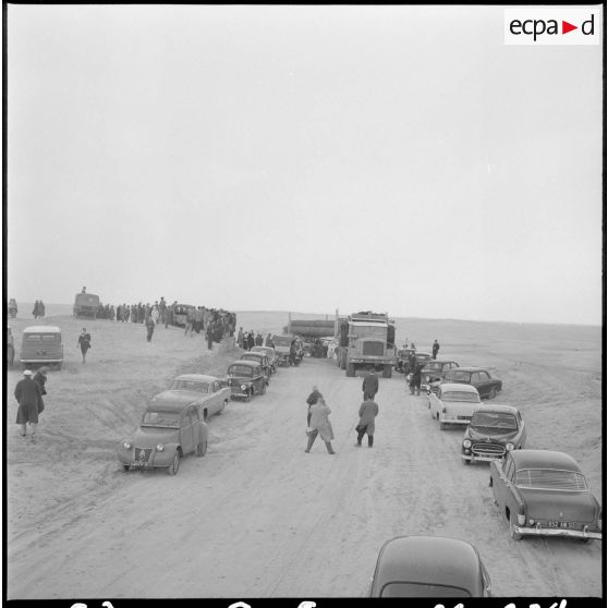 Touggourt. Inauguration de la Compagnie Saharienne Automobile (CSA).
