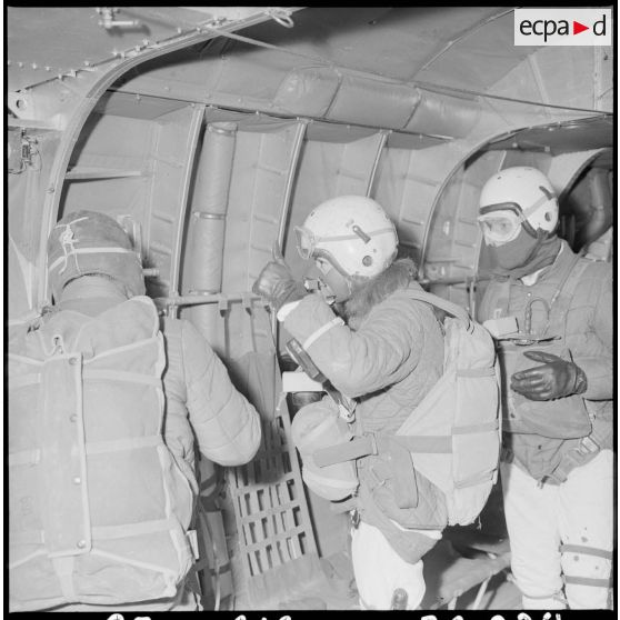 Montebello. Préparation pour le record du monde de saut de nuit sans inhalateur.