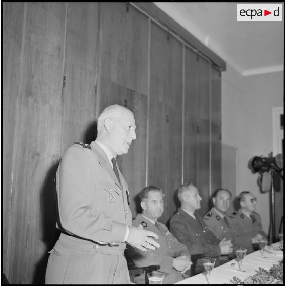 Discours du général Salan.