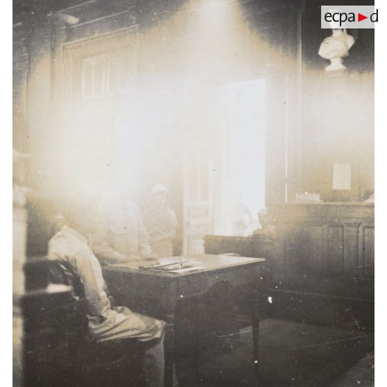 Différentes phases du procès. [description provisoire]