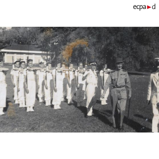 L'escadron de tradition des fusiliers marins. [description provisoire]