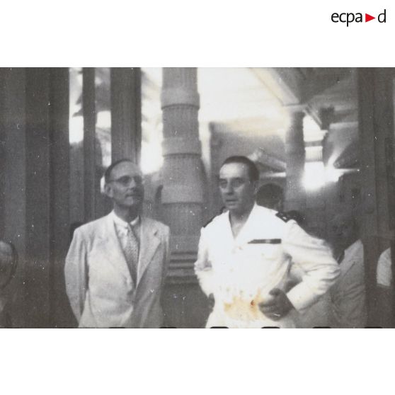 Arrivée de M. Moffat - Département d'Etat à Washington. [description provisoire]