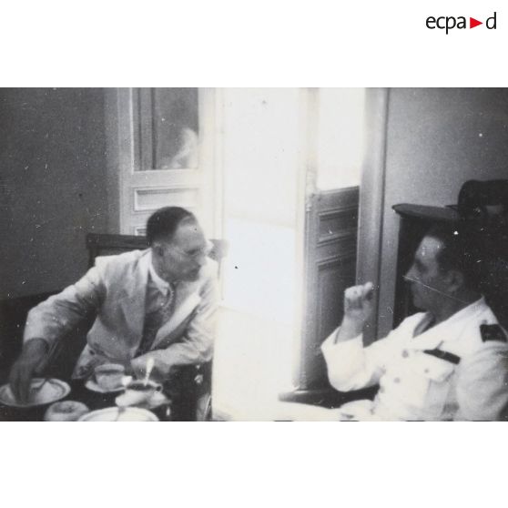 Arrivée de M. Moffat - Département d'Etat à Washington. [description provisoire]