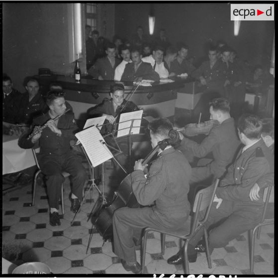 Concert de jazz au 9e régiment de zouaves (RZ).