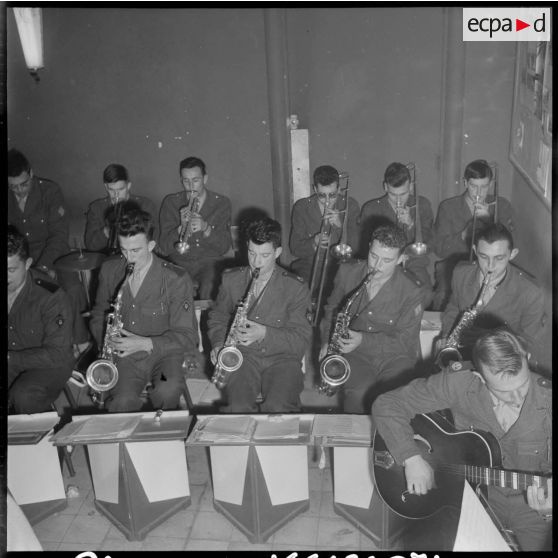 Concert au 9e régiment de zouaves (RZ).