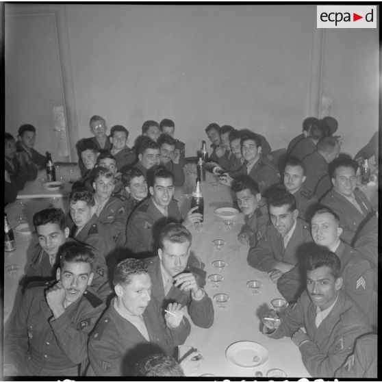 Réception au 9e régiment de zouaves (RZ).