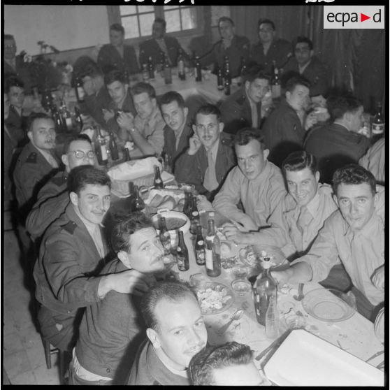 Réception au 9e régiment de zouaves (RZ).